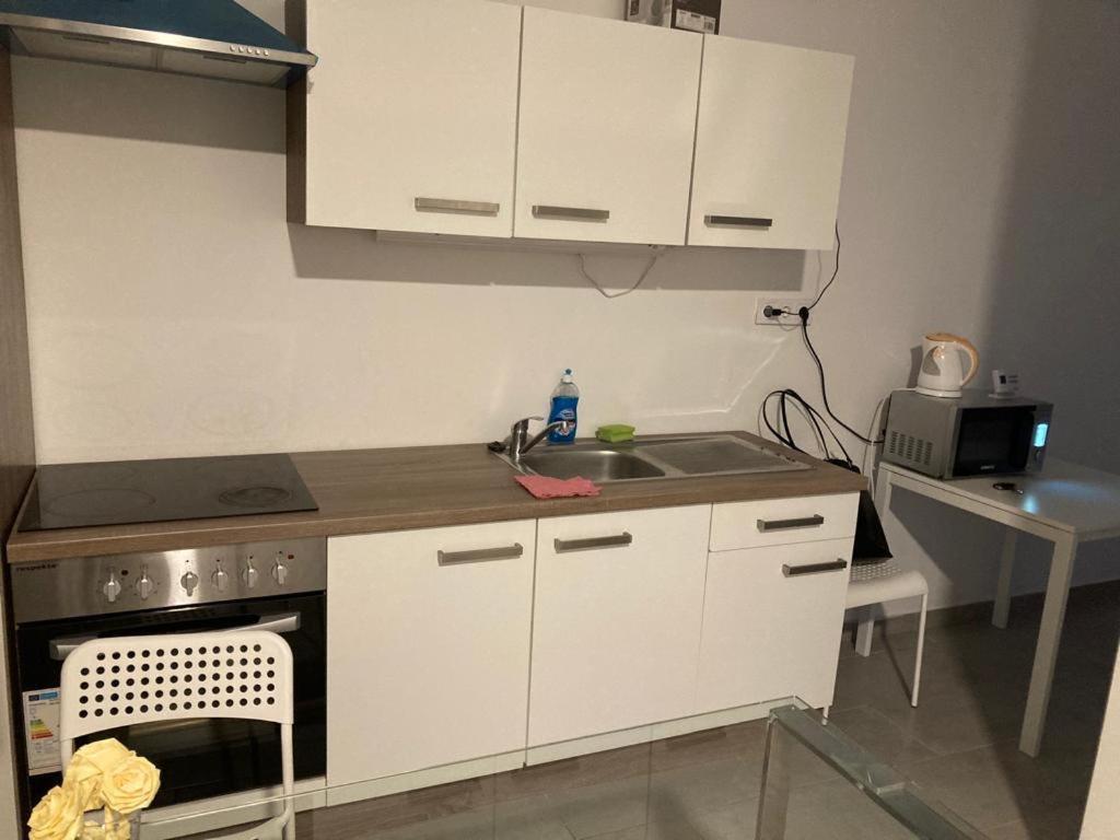 Downtown Modern 3 Bedrroom+ Living Room Apartment Wesselenyi 1.3 Szombathely Luaran gambar
